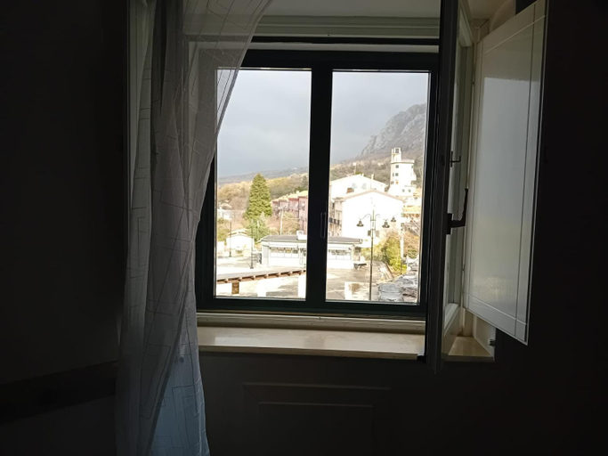 Others 2, B&B Miraville, Salerno