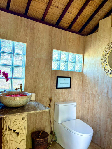 Bathroom 3, Akasha New Earth Haven Villa, Gianyar