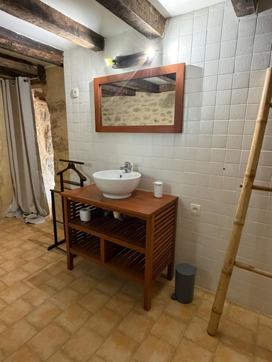 Bathroom 4, Le Mas d'Anjou, Maine-et-Loire