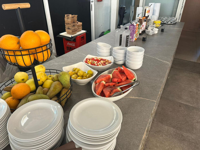 Food & Drinks 5, YEASY smart rooms Cefalu, Palermo
