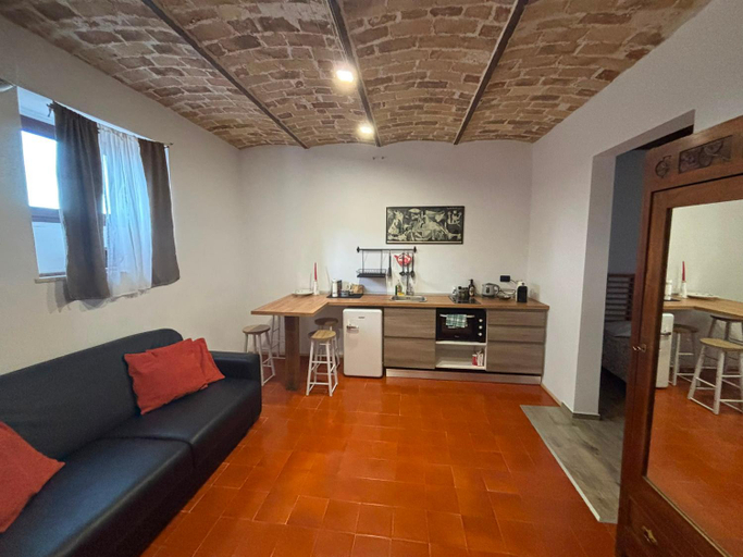 Others 3, Casa Simon, Chieti