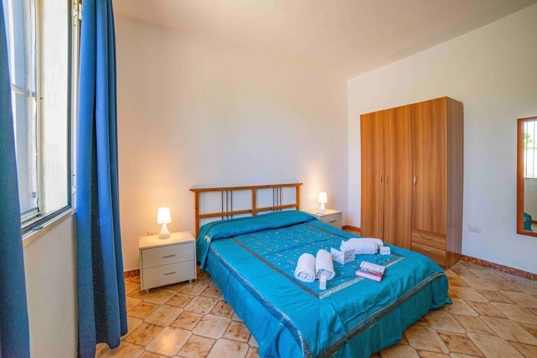 Bedroom 3, Casa Spiaggiabella - Coastal Home Near The Sea, Lecce
