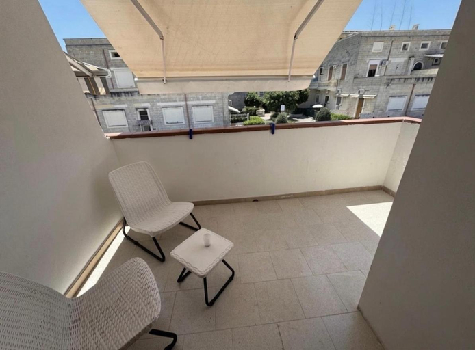 Others 2, Casa Mareblu, Taranto