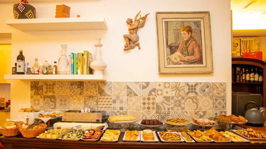 Food & Drinks 3, B&B Meuble Adriana Sirmione Vegan, Brescia
