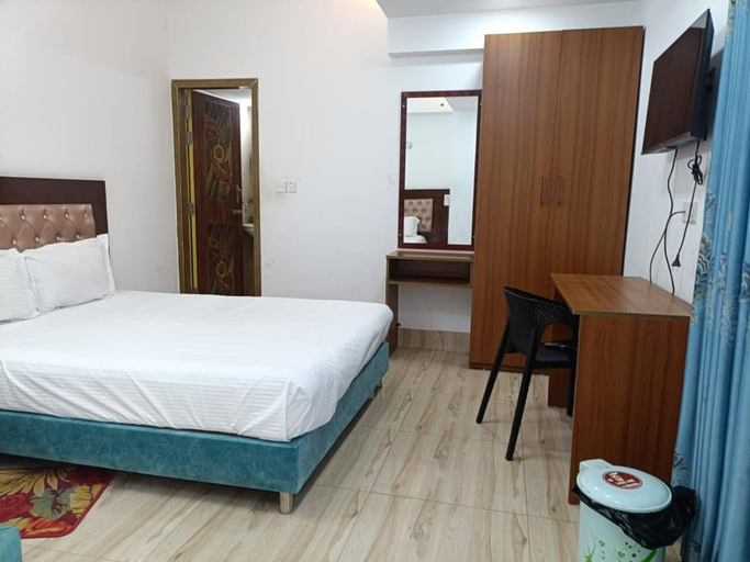 2, Hotel D Palace, Dhaka