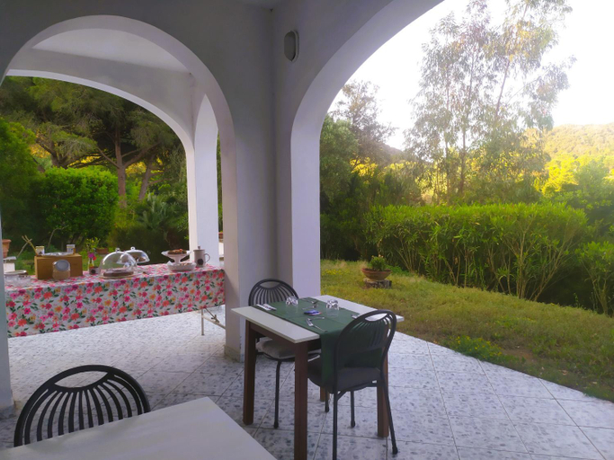 Others 4, B&B Casa Corbezzolo, Livorno
