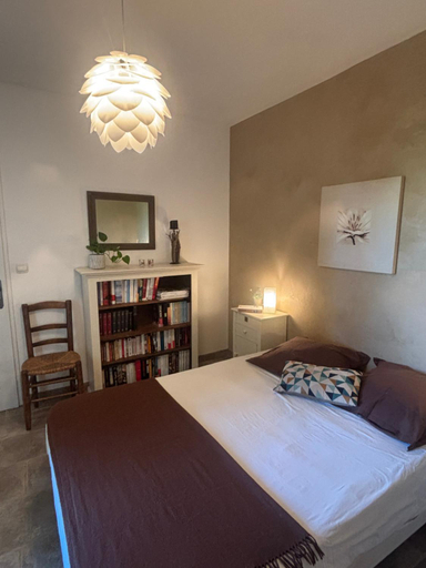 Bedroom 2, Gites charme avec piscine Arles - Camargue - Alpilles, Bouches-du-Rhône