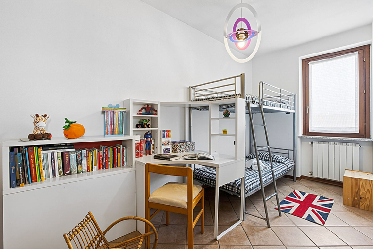 Room 3, Alba Rosa Apartment - 2 Bed, 2 Bath, Varese