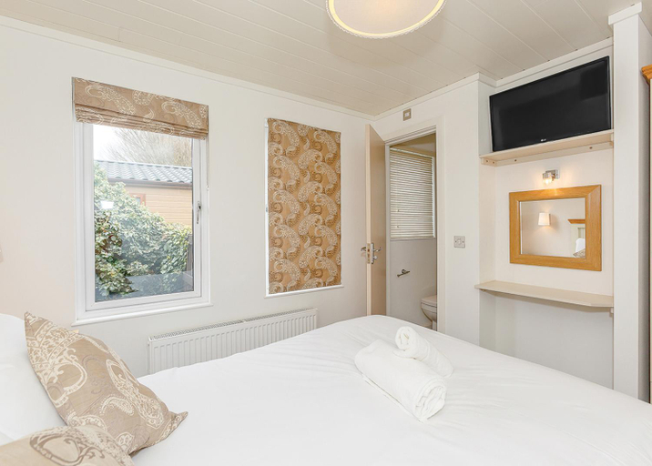 Bedroom 2, Talacre Beach Resort, Flintshire