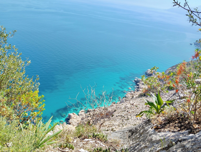 Hiking 2, Apartments in Cala Gonone just 50 mt from the sea, Nuoro