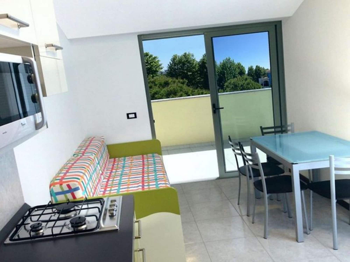 Interior 4, Cozy Apartment With Terrace in Bibione, Venezia