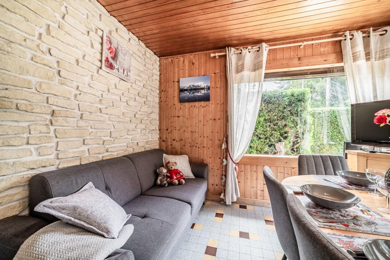 Others 5, Le petit Chalet, Haute-Savoie