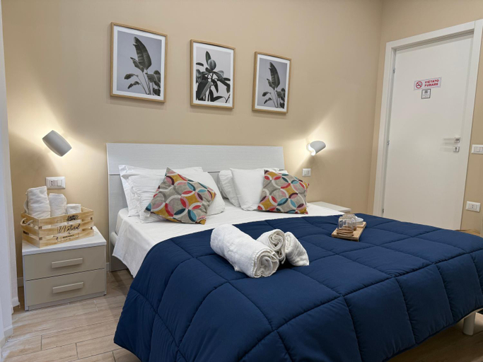 Bedroom 2, Encanto, Napoli