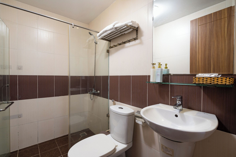 Bathroom 4, Galaxy Hotel & Apartment Near SECC, District 7