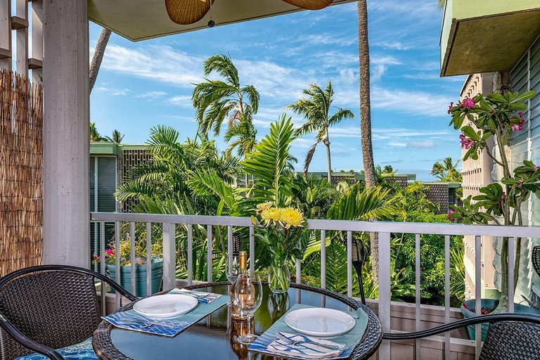 Outdoor dining 2, Alii Villas#303 Fully Remodeled Top Floor Unit!, Hawaii