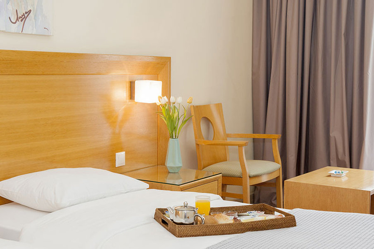 Bedroom 2, Athinais, Attica