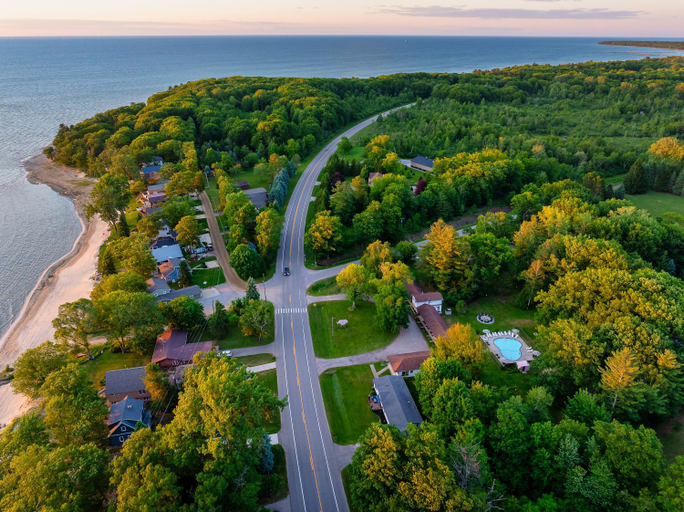 Others 5, Sun & Sand Resort, Huron