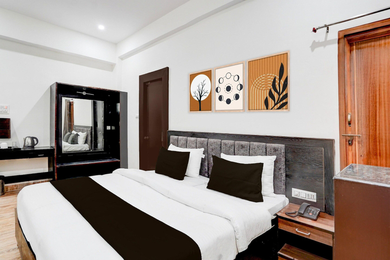 Room 3, Palette Hotel and Resort Sarnath Temple, Varanasi