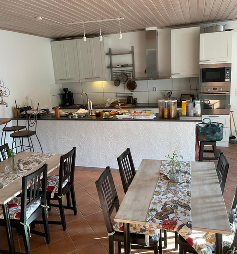 Food & Drinks 2, skummeslov B & B, Laholm