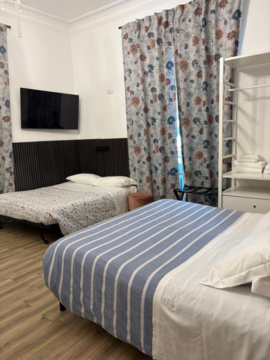 Bedroom 2, Molly Home, Rome