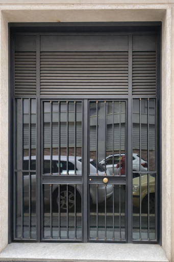 Others, Domus Turno, Rome