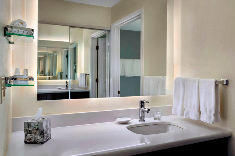 Bathroom 3, Residence Inn Cranberry Township Pittsburgh by Marriott, Butler