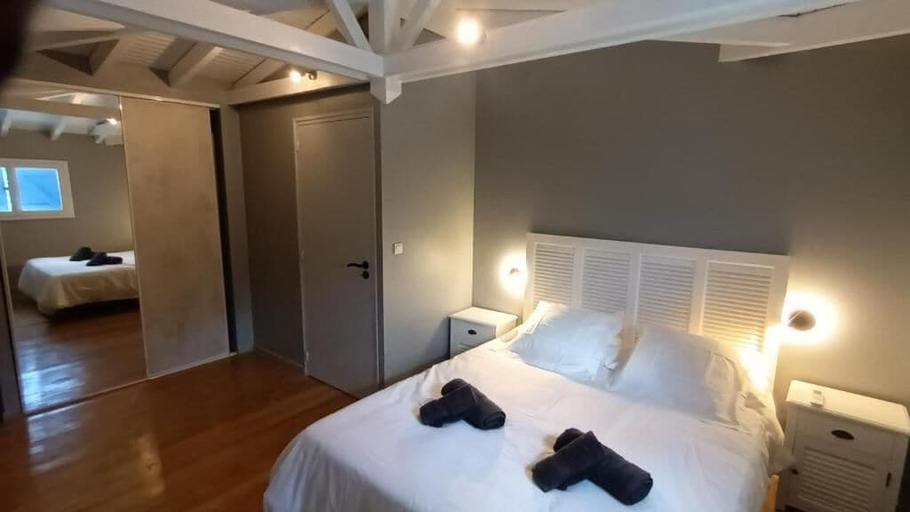 Room 5, LE DOMAINE DE L'HYLODE, Sainte-Anne