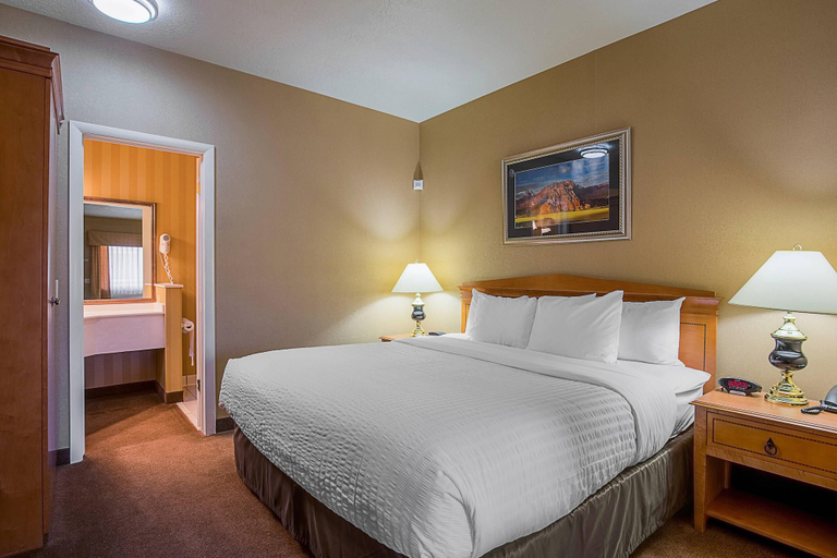 Bedroom 3, Clarion Suites St George - Convention Center Area, Washington
