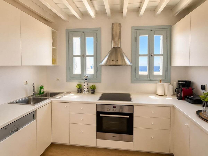 Private kitchen, Villa Delos Mystique Mykonos, South Aegean