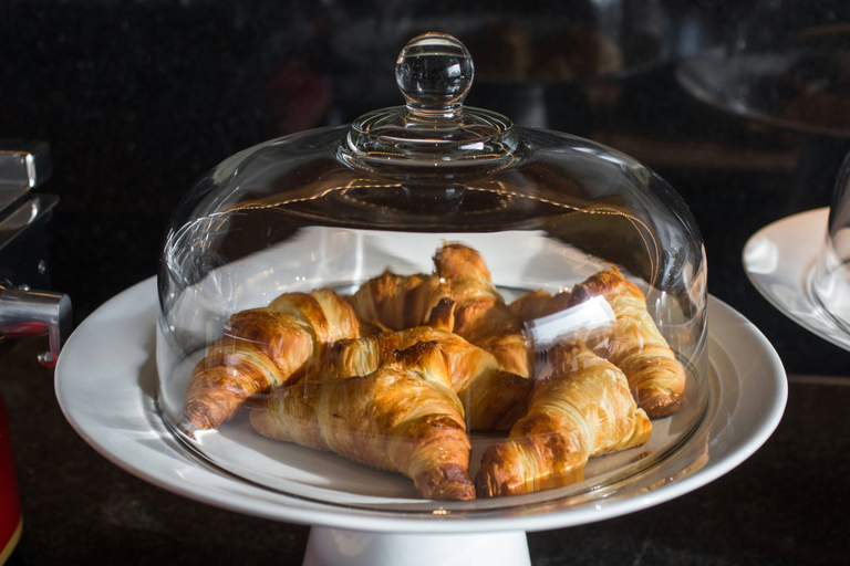 Food & Drinks 5, AC Hotel by Marriott Guadalajara Expo, Zapopan