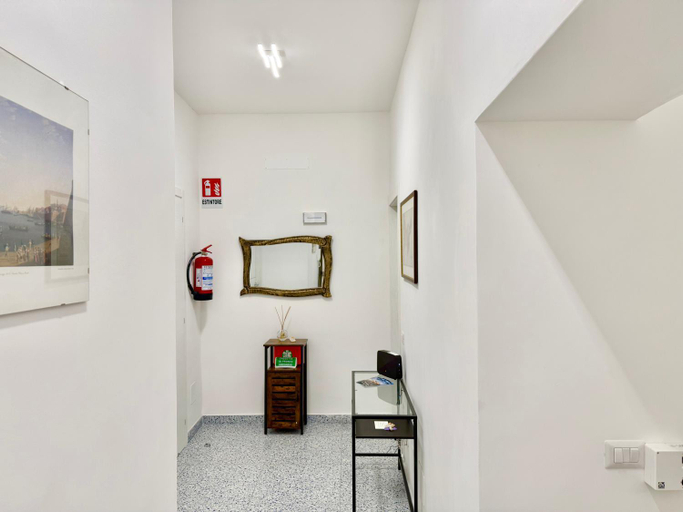 Others 4, VICO 11 Gaeta - UN LETTO IDEALE, Latina