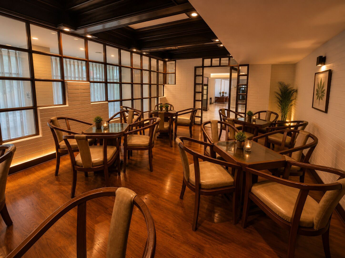 Food & Drinks 4, Hotel Garden, Raigarh