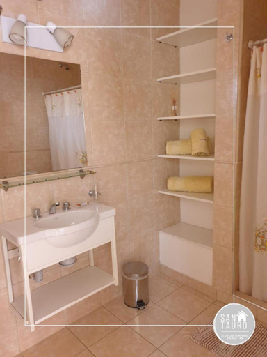 Bathroom 2, SAN TAURO VIEDMA, Adolfo Alsina