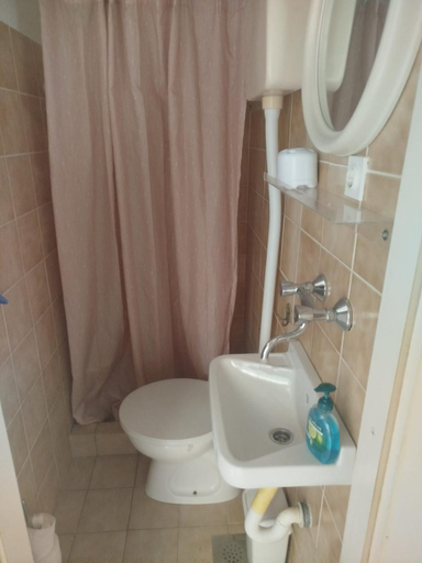 Bathroom 2, Hibiscus & Lavanda, Korčula