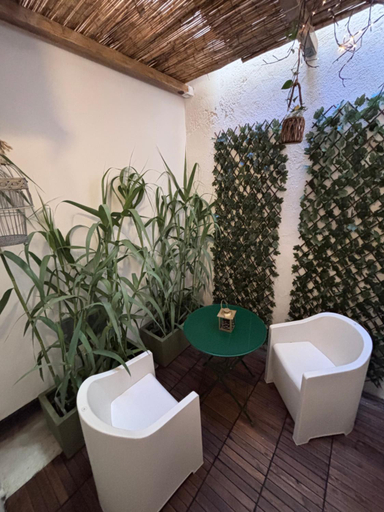 Others 2, Indelli holiday rooms - Il sottano, Bari