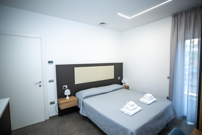 Bedroom 2, Residence le Palme, Potenza