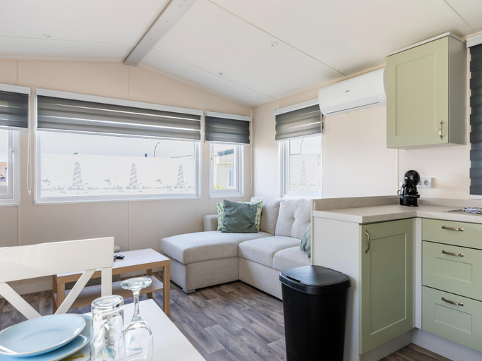 Living room 2, Mobile Home With Garden and Terrace, West-Vlaanderen
