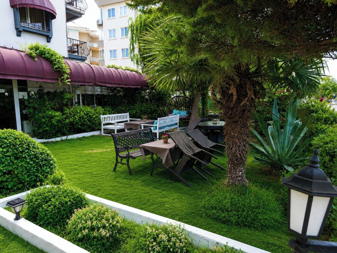 Property grounds, Saricay Rhodius Otel, Merkez