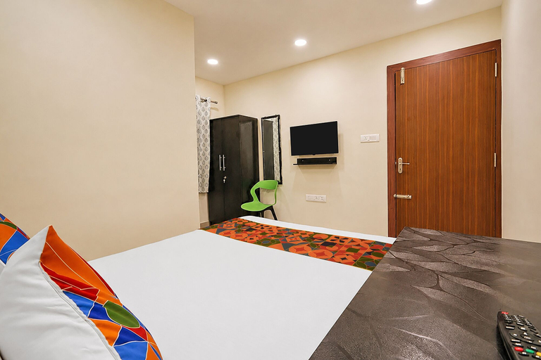 Room 4, Via Dhaya Galaxy-Hebbal, Bangalore