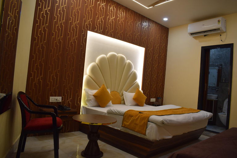 4, Hotel Brij Inn, Mathura