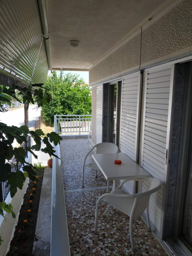 4, Anna's House, Central Macedonia