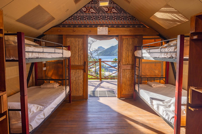 Bedroom, Barefoot Kuata Island Resort, Ba