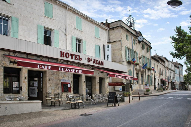 Exterior & Views, Le Saint Jean Hotel Bar Restaurant - Barbentane, Bouches-du-Rhône