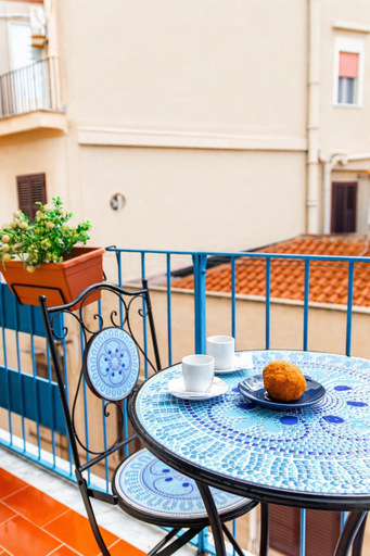 Others 3, Sicily Trinacria House, Palermo