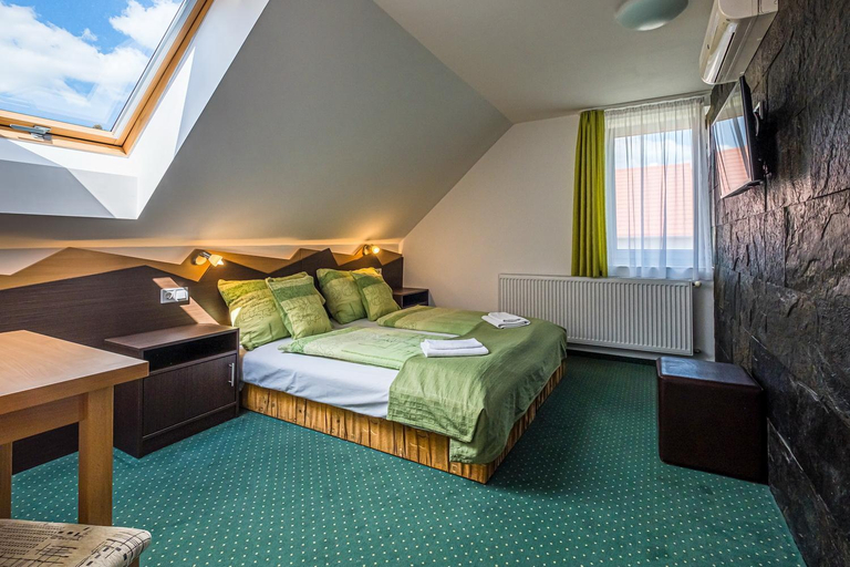 Bedroom 2, Babi Guesthouse, Balatonfüred