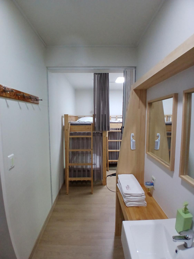 Others 5, 대구하우스 Daegu House, Buk