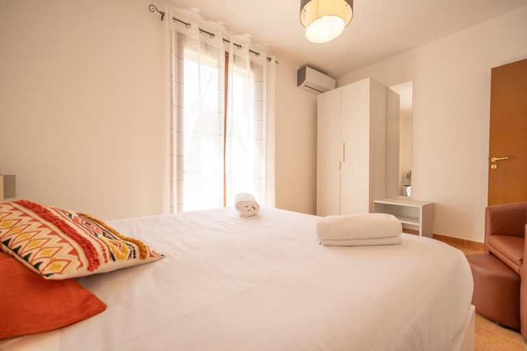 Bedroom 2, Pater Meus Suites - Sea View, Pool & Parking, Palermo