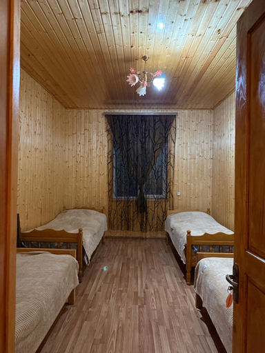 Bedroom 2, Konstanta, Lentekhi