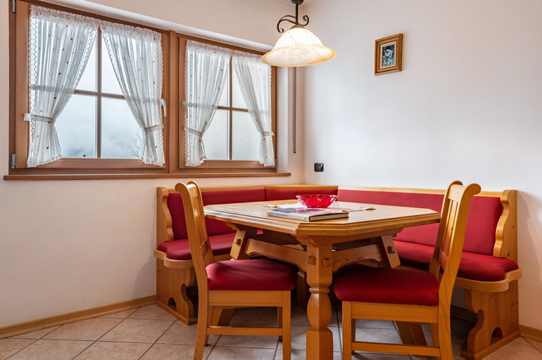 Others 5, Apartments Mirabell, Belluno