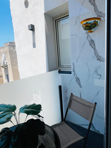 Others 5, AG SUITE TRAPANI, Trapani